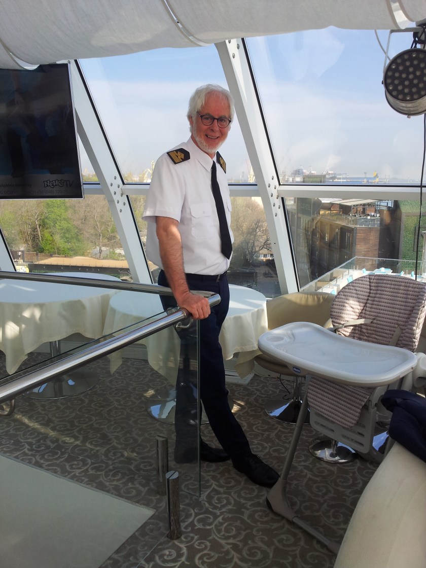 Вид на морський порт